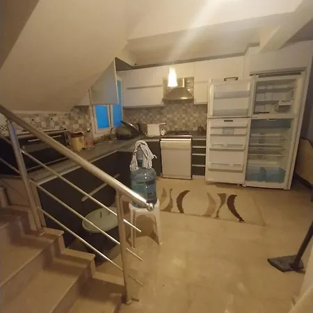 Hotel Arko Sitesi *